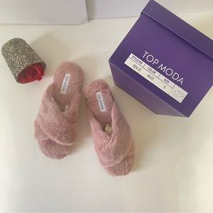 Top Moda Pink Mauve Faux Fur Slippers New In Box Size 6 - Reemoly
